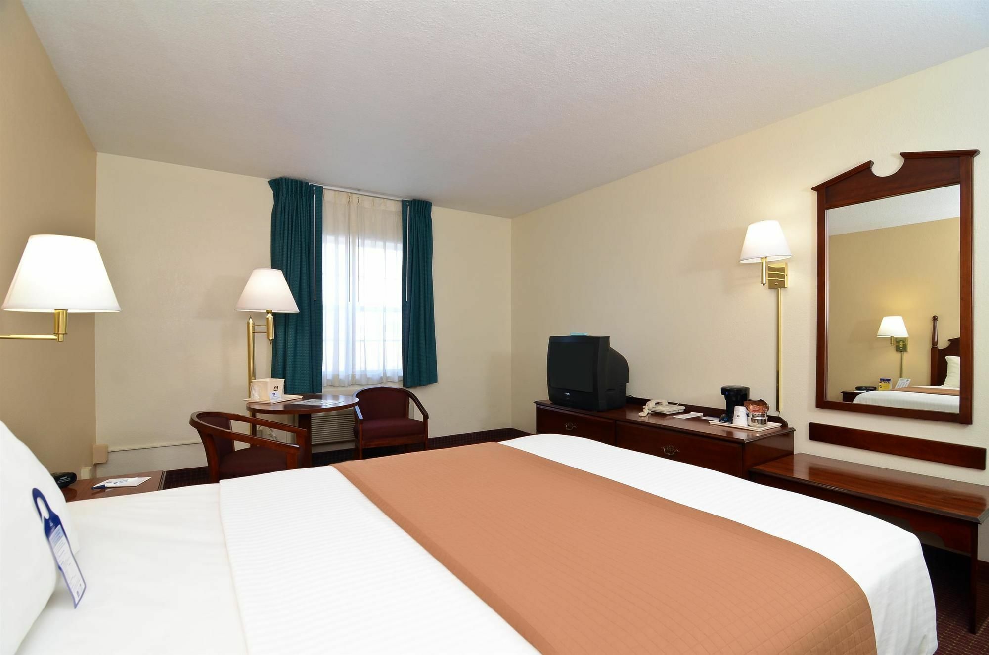 Best Western Raintree Inn Эфингем Экстерьер фото